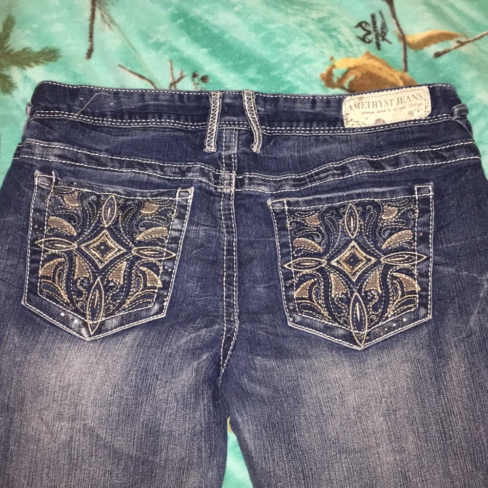 Capris - Picture 4 of 4